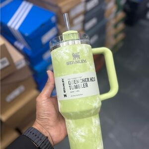 Stanley Quencher Tie Dye H2.0 Tumbler - Light Green